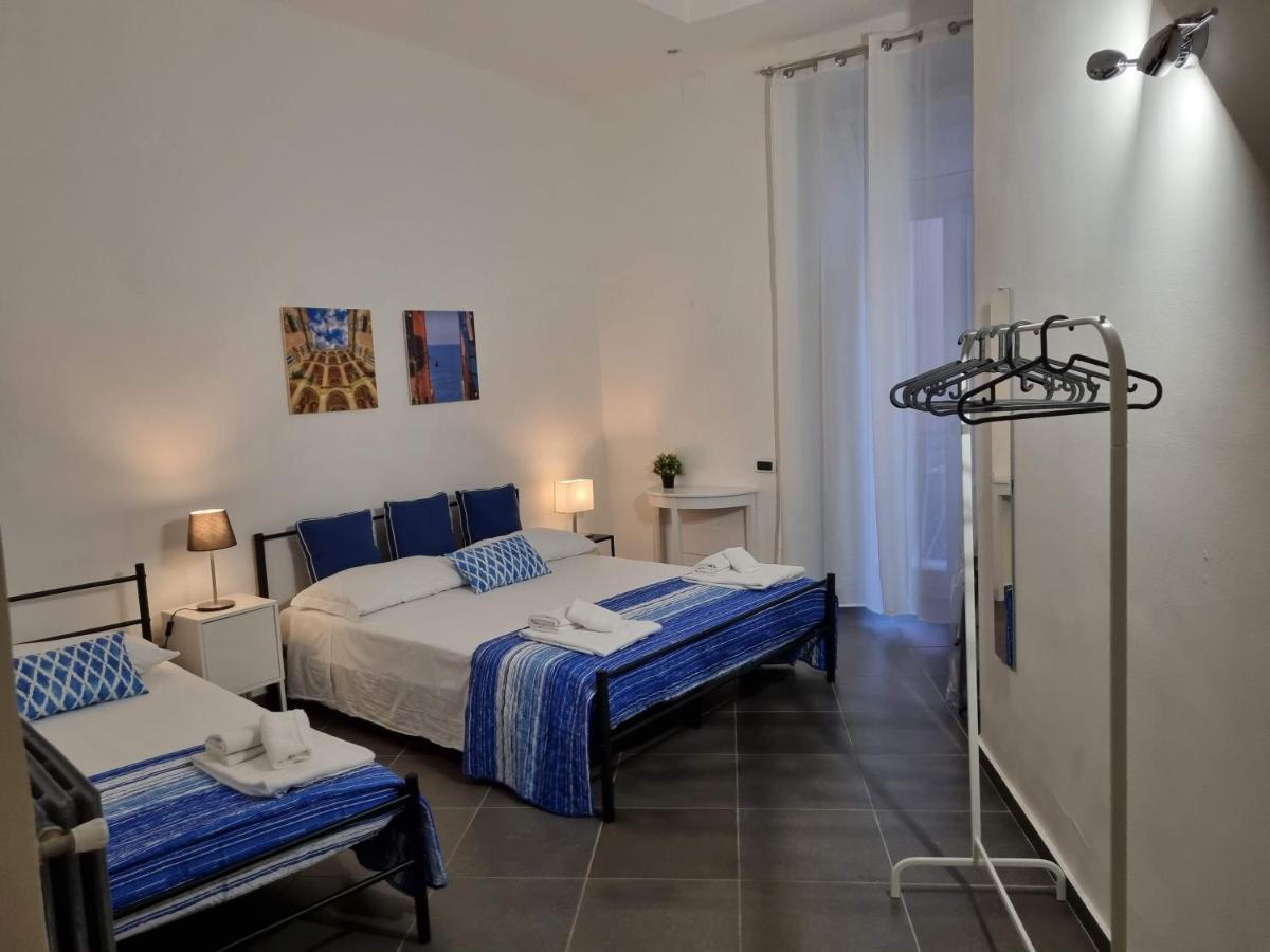 Napoli Sottosopra Chiaia Apartamento Exterior foto
