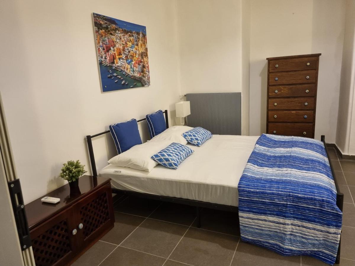 Napoli Sottosopra Chiaia Apartamento Exterior foto