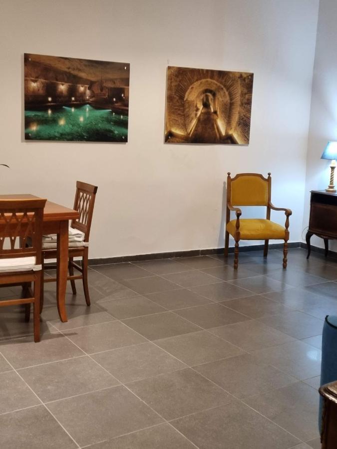 Napoli Sottosopra Chiaia Apartamento Exterior foto
