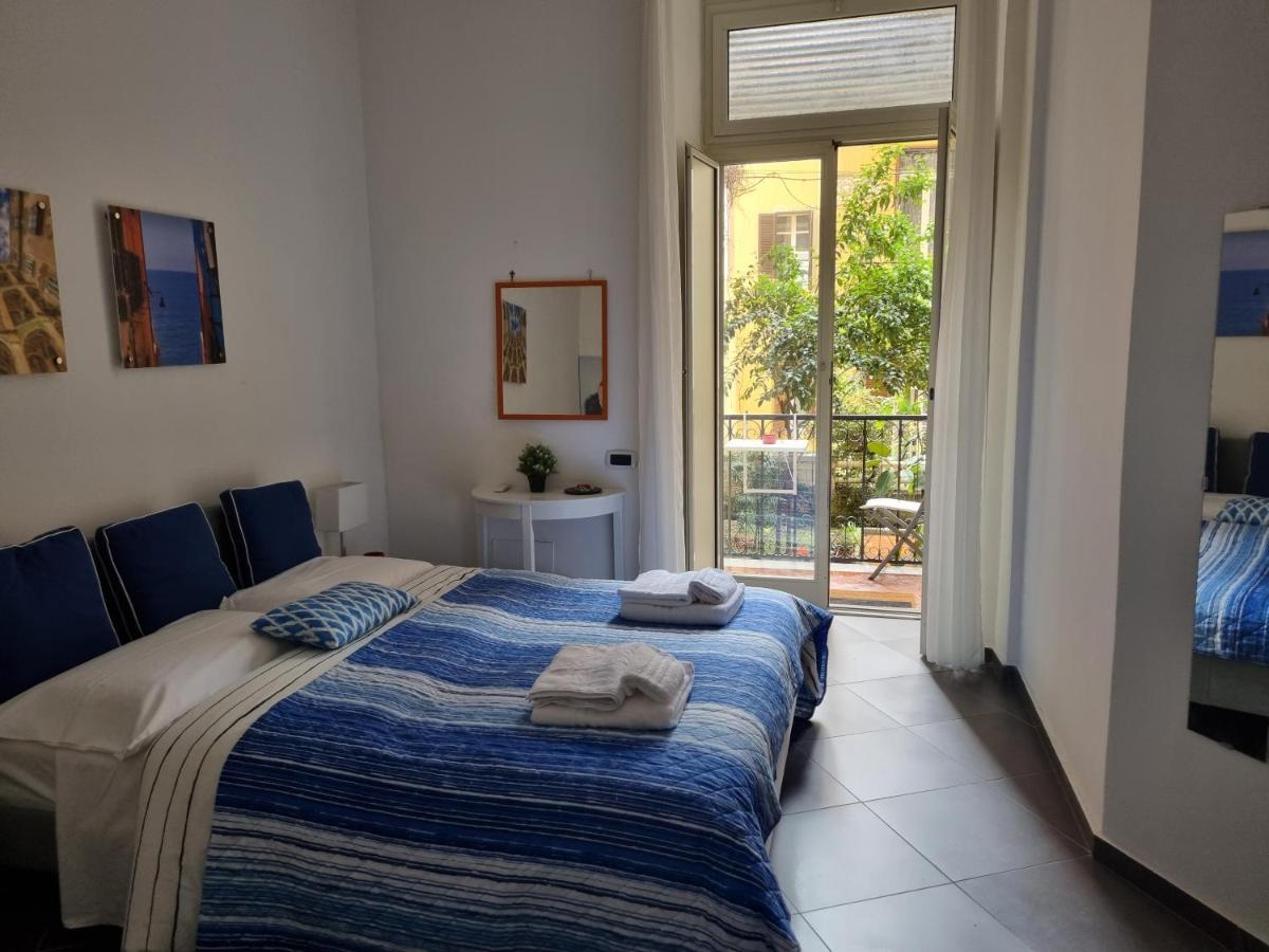 Napoli Sottosopra Chiaia Apartamento Exterior foto