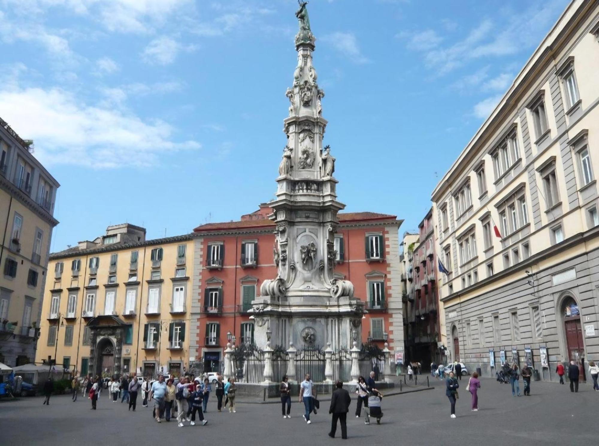 Napoli Sottosopra Chiaia Apartamento Exterior foto